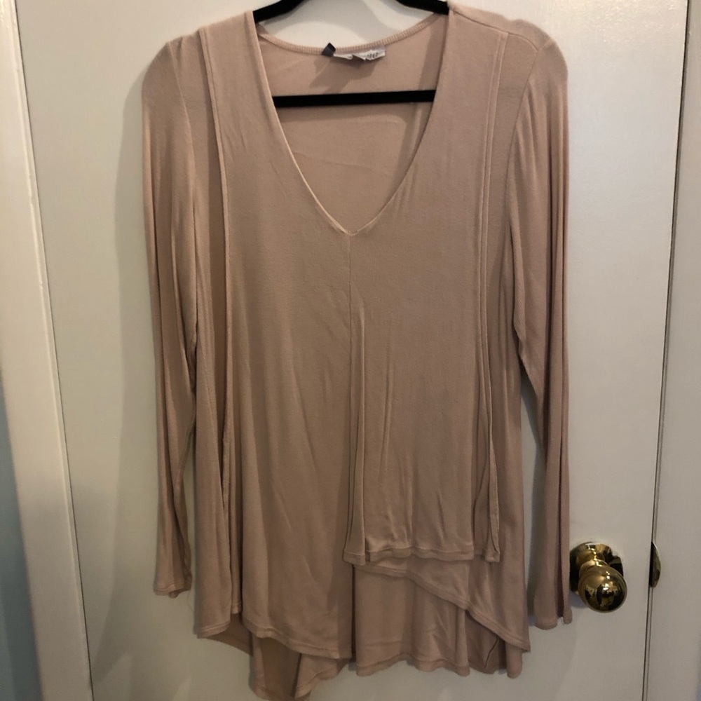 Super soft only worn once has some pilling